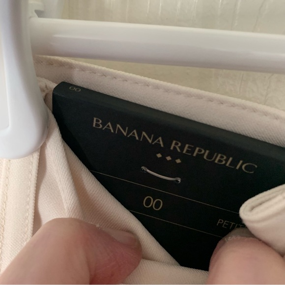 Banana Republic NWT Straight Skirt Size 00 Petite Bone/Ivory Color - Picture 8 of 8
